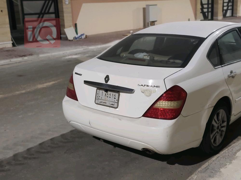 رينو سافران